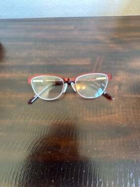 Sofia Vergara x Foster Grant Red Cat-Eye Eyeglasses with Tortoiseshell Accents